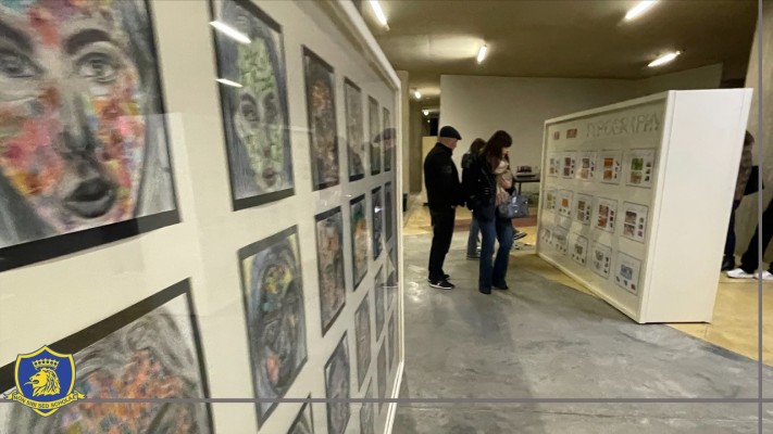 Year 1-3 Students Showcase Their Talents at Art Exhibition